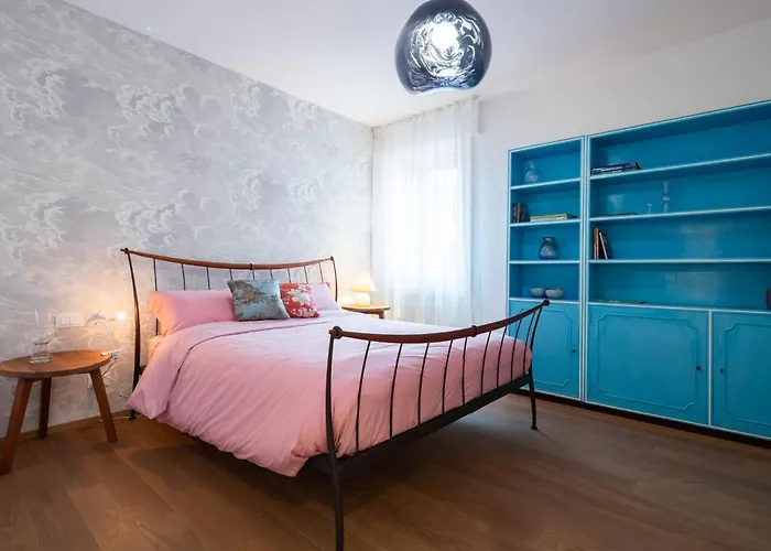 Iconic - View In 公寓 *